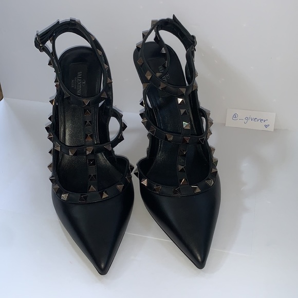 42 Valentino Garavani Noir Rockstud T-Strap Pump - Picture 3 of 16